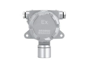 ● 多種信號輸出----4-20MA標(biāo)準(zhǔn)信號、RS485  數(shù)字輸出、0~5V信號輸出、0~10V信號輸出

●兩組兩級單穩(wěn)型繼電器可以控制外圍設(shè)備        （如風(fēng)機(jī)、聲光報(bào)警器）動作

● 多級校準(zhǔn)高精度，高穩(wěn)定性

● 一鍵恢復(fù)功能，使您無須擔(dān)心操作失誤。