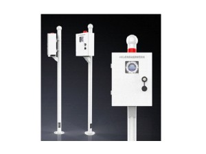 VOCS監(jiān)測子系統(tǒng)安裝于密閉生產(chǎn)車間出入口及開放式生產(chǎn)設(shè)備四周，對無組織排放的VOC氣體進(jìn)行連續(xù)在線監(jiān)測，并將空氣中揮發(fā)性有機(jī)物濃度通過無線傳輸方式傳輸至中央控制室，并通過數(shù)據(jù)方式傳輸至管理部門。